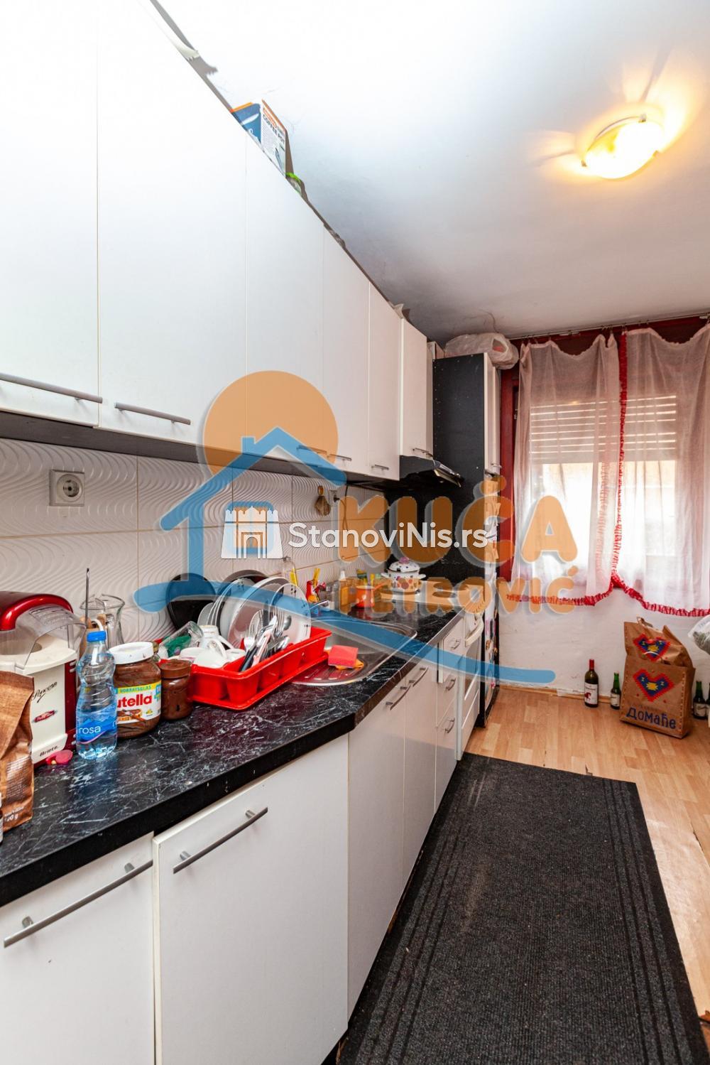 Slika 5 - Stan u zgradi, etažno grejanje, oglas ID p-06835