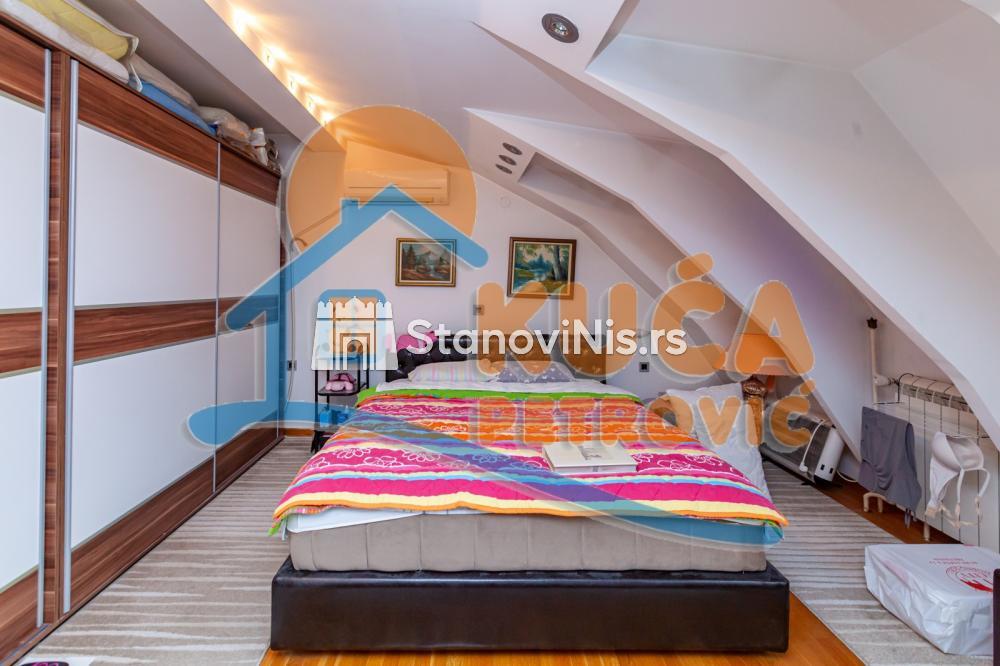 Slika 8 - Stan u zgradi, uknjižen, centralno grejanje, oglas ID p-06804