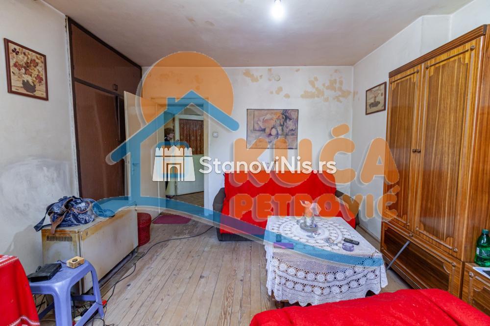 Slika 1 - Stan u zgradi, oglas ID p-06577