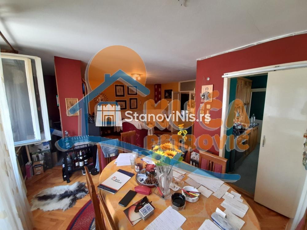 Glavna slika -Stan u zgradi, oglas ID p-06367