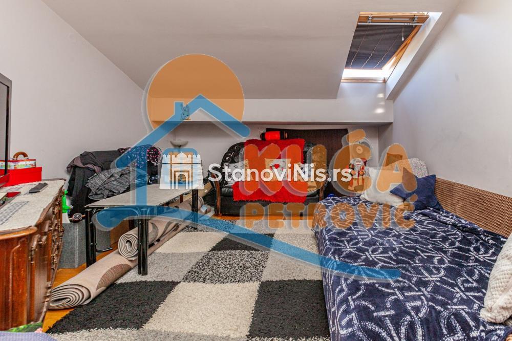 Slika 1 - Stan u zgradi, novogradnja, uknjižen, centralno grejanje, oglas ID p-06096