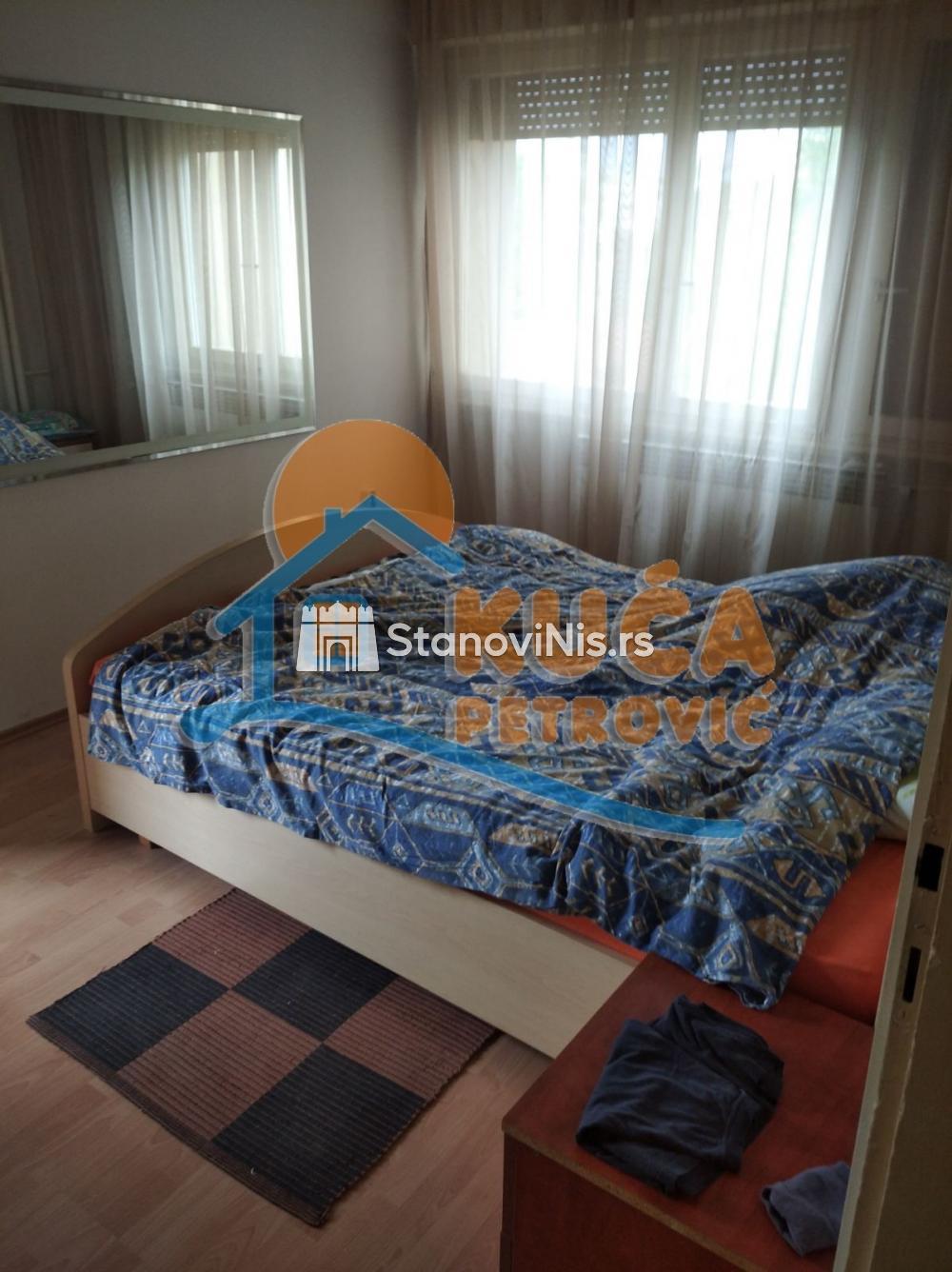 Slika 11 - Stan u zgradi, uknjižen, centralno grejanje, oglas ID p-05893