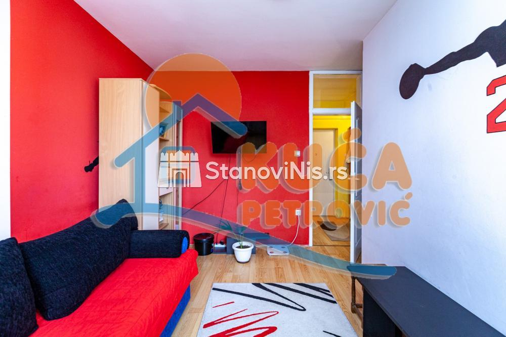 Slika 6 - Stan u zgradi, uknjižen, centralno grejanje, oglas ID p-05634