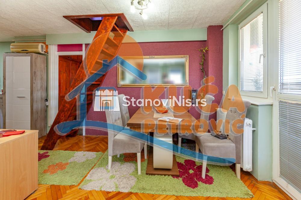 Slika 2 - Stan u zgradi, uknjižen, centralno grejanje, oglas ID p-05443