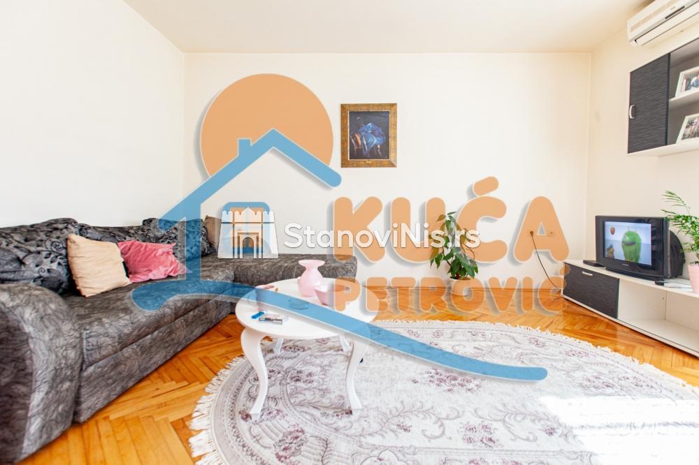 Slika 7 - Stan u zgradi, oglas ID p-02910