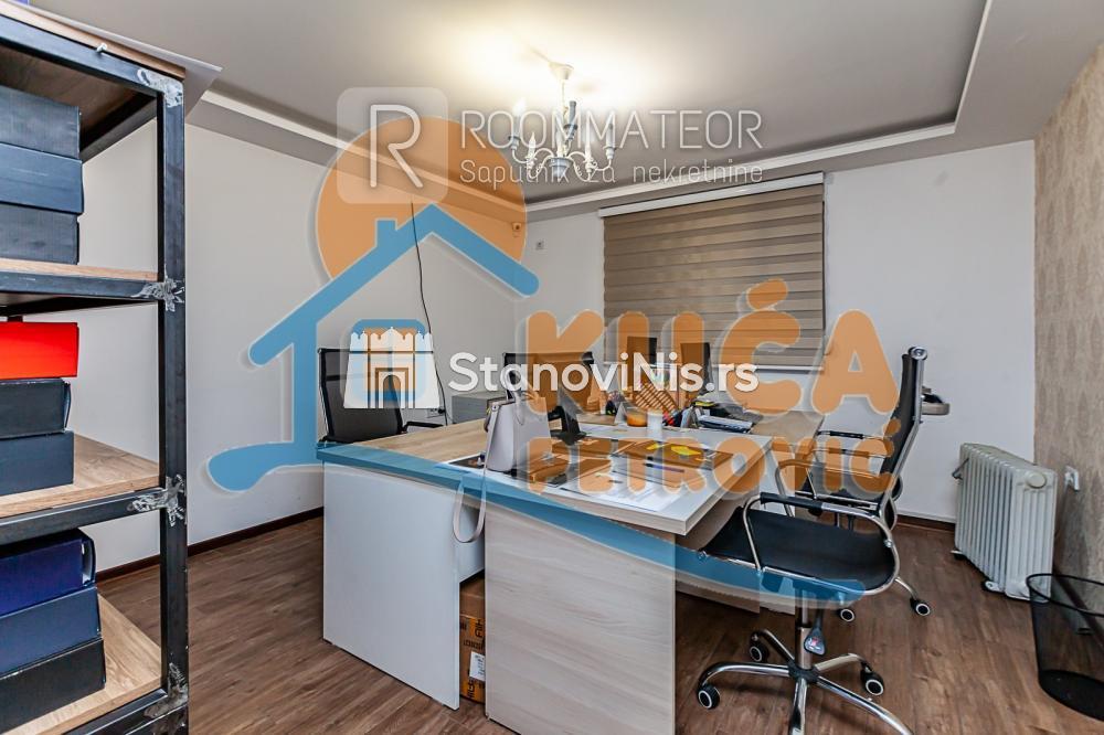 Slika 3 - Stan u zgradi, uknjižen, grejanje na struju, oglas ID p-010207