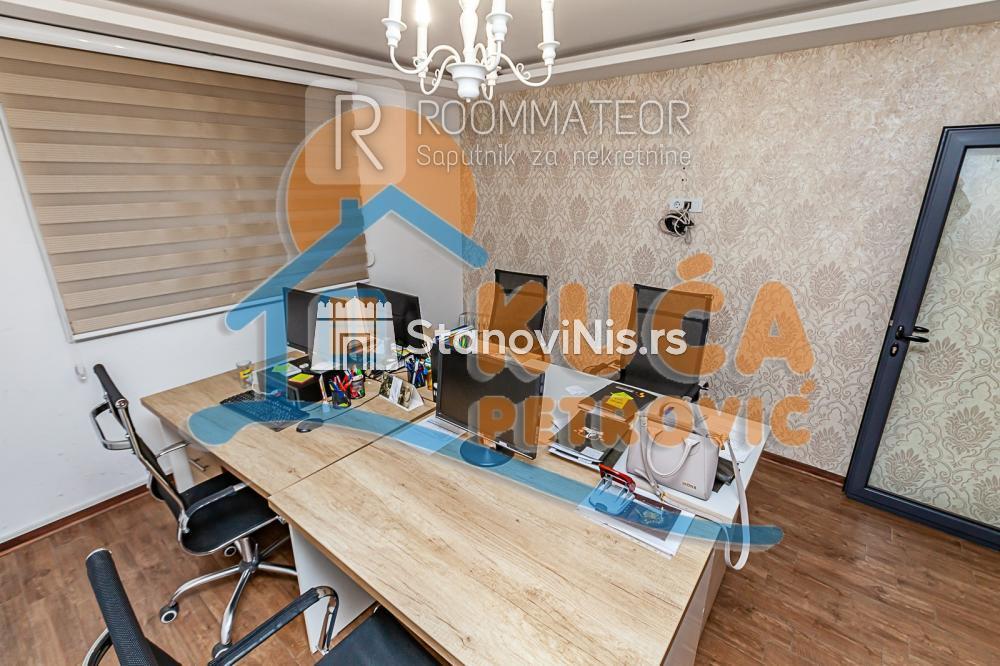 Slika 4 - Stan u zgradi, uknjižen, grejanje na struju, oglas ID p-010207