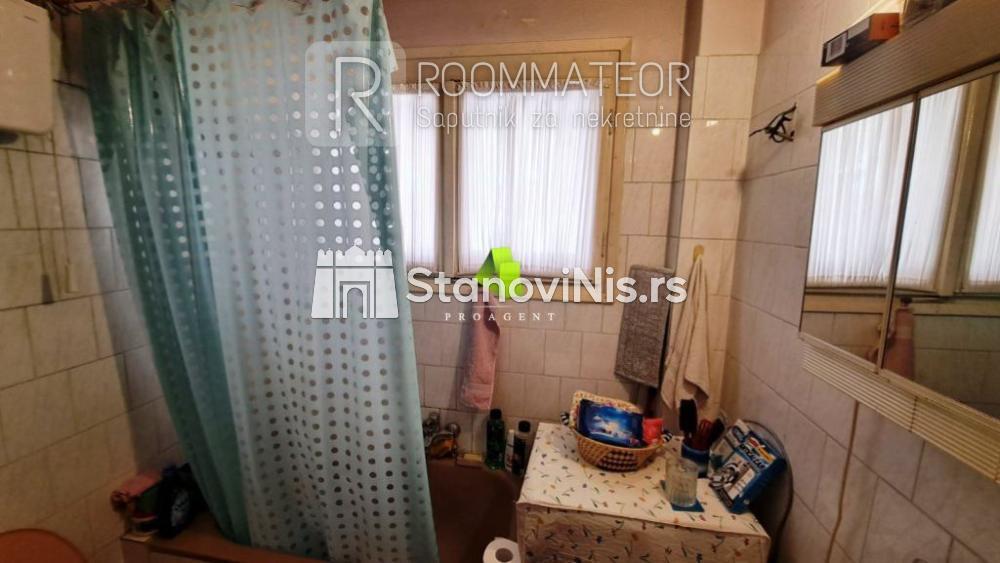 Slika 4 - Dvosoban stan na najlepšoj lokaciji u gradu, Čair ID#4357