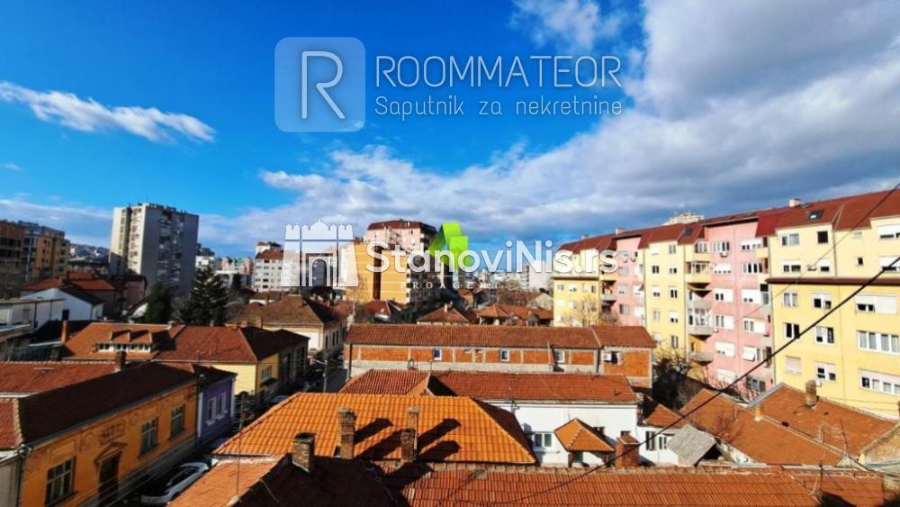 Slika 5 - Dvosoban stan na najlepšoj lokaciji u gradu, Čair ID#4357