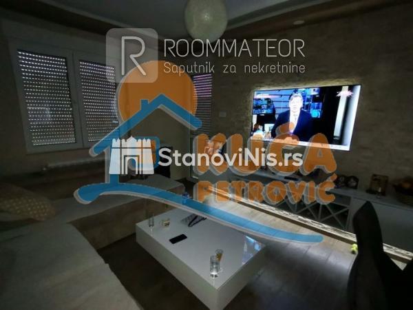 Glavna slika -Stan u zgradi, novogradnja, uknjižen, etažno grejanje, oglas ID p-010737