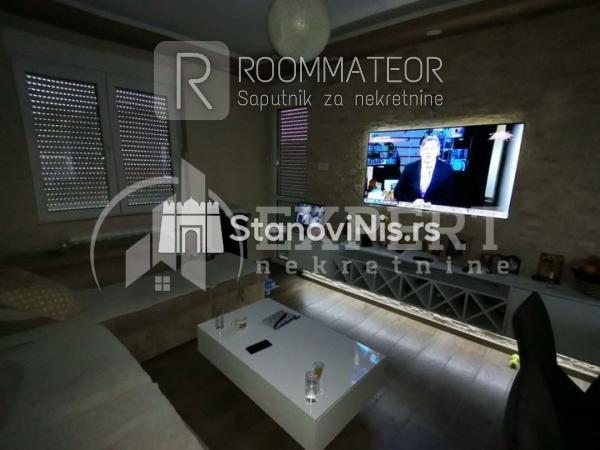 Glavna slika -Stan u zgradi, novogradnja, uknjižen, etažno grejanje, oglas ID p-010737