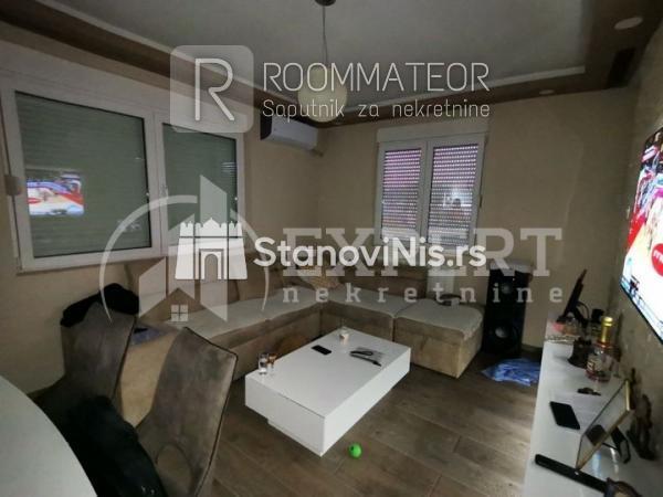 Slika 1 - Stan u zgradi, novogradnja, uknjižen, etažno grejanje, oglas ID p-010737