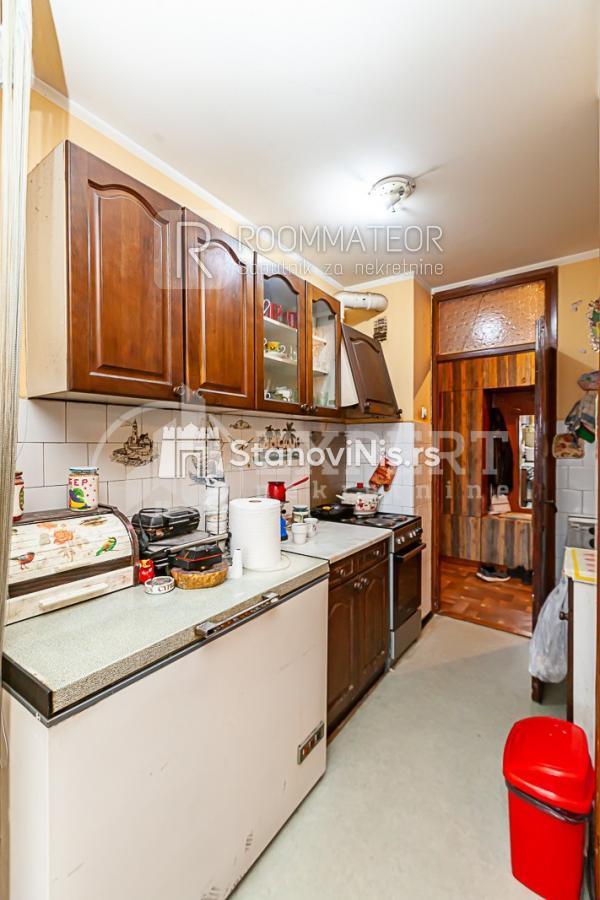 Slika 9 - Stan u zgradi, uknjižen, centralno grejanje, oglas ID p-010779