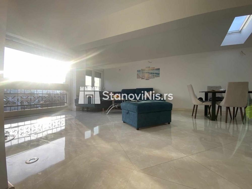 Slika 5 - Troiposoban stan, centar grada