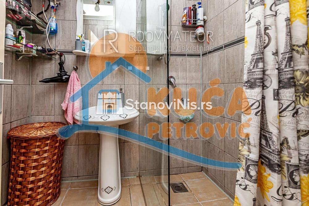 Slika 7 - Stan u zgradi, oglas ID p-010836