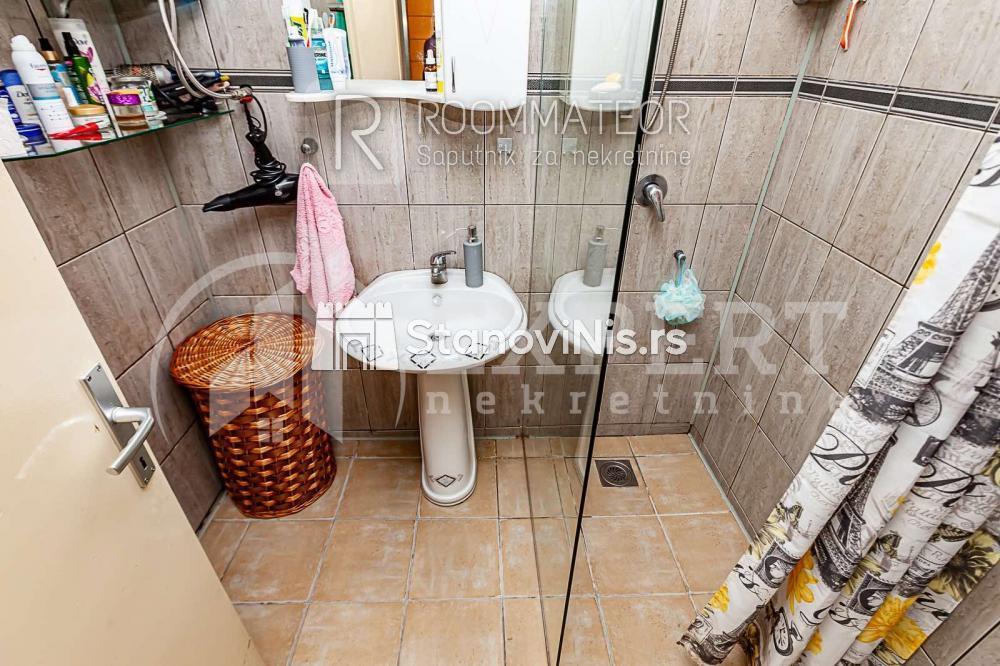 Slika 9 - Stan u zgradi, oglas ID p-010836