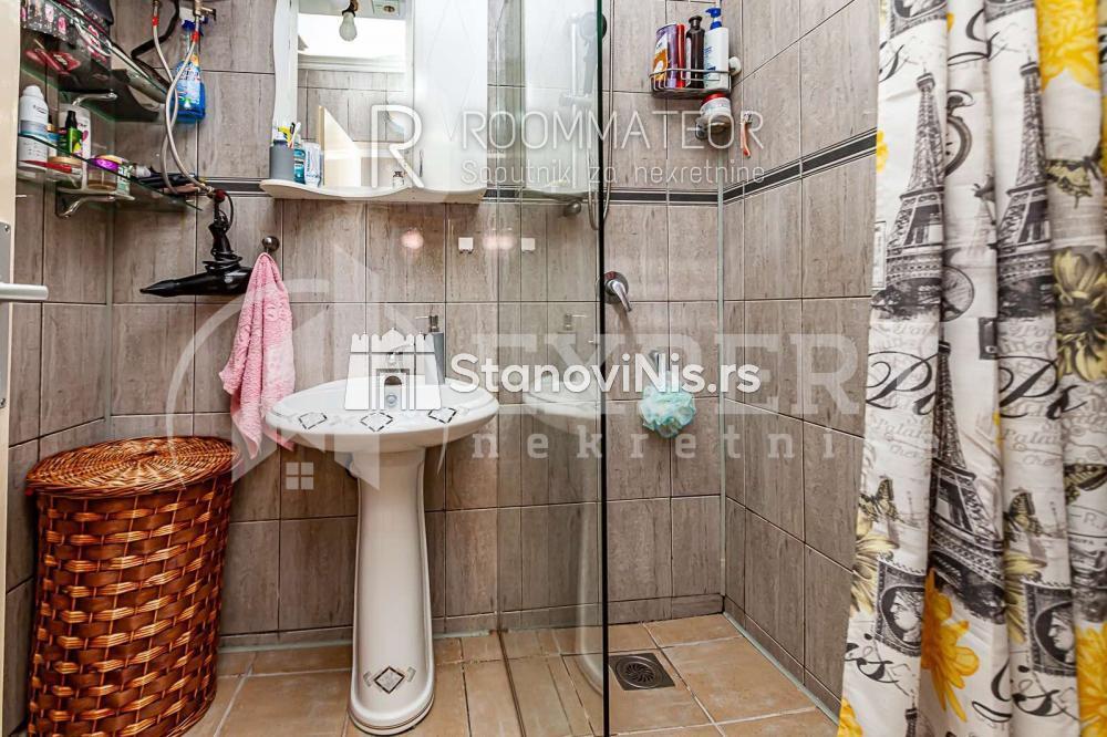 Slika 7 - Stan u zgradi, oglas ID p-010836