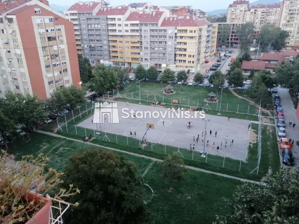 Slika 1 - Prodaja dvoiposobnog stana, Blagoja Parovica Niš, terasa, lift