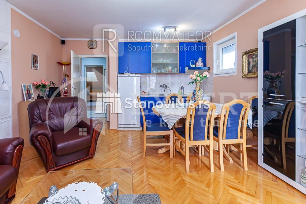 Slika 2 - Stan u zgradi, uknjižen, oglas ID p-010905