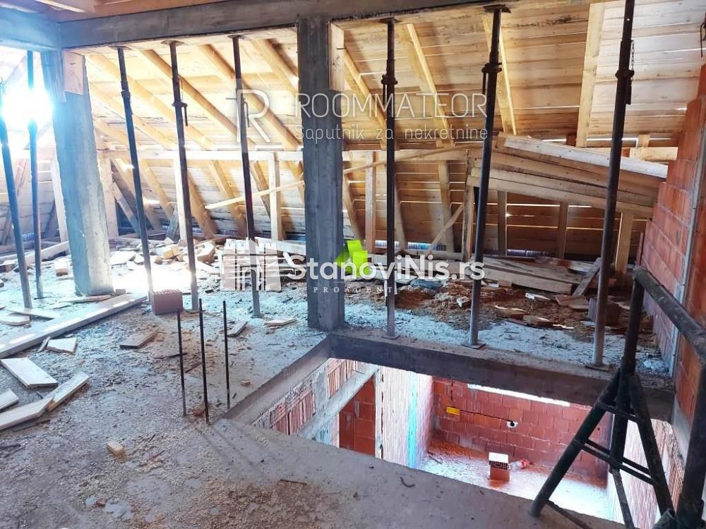 Slika 5 - Duplex u novogradnji sa PDV-om na Panteleju ID#4642