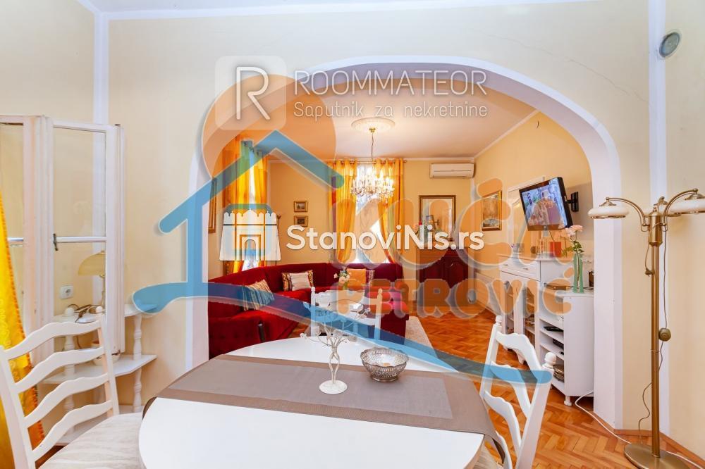 Slika 4 - Stan u zgradi, uknjižen, grejanje na struju, oglas ID p-011137