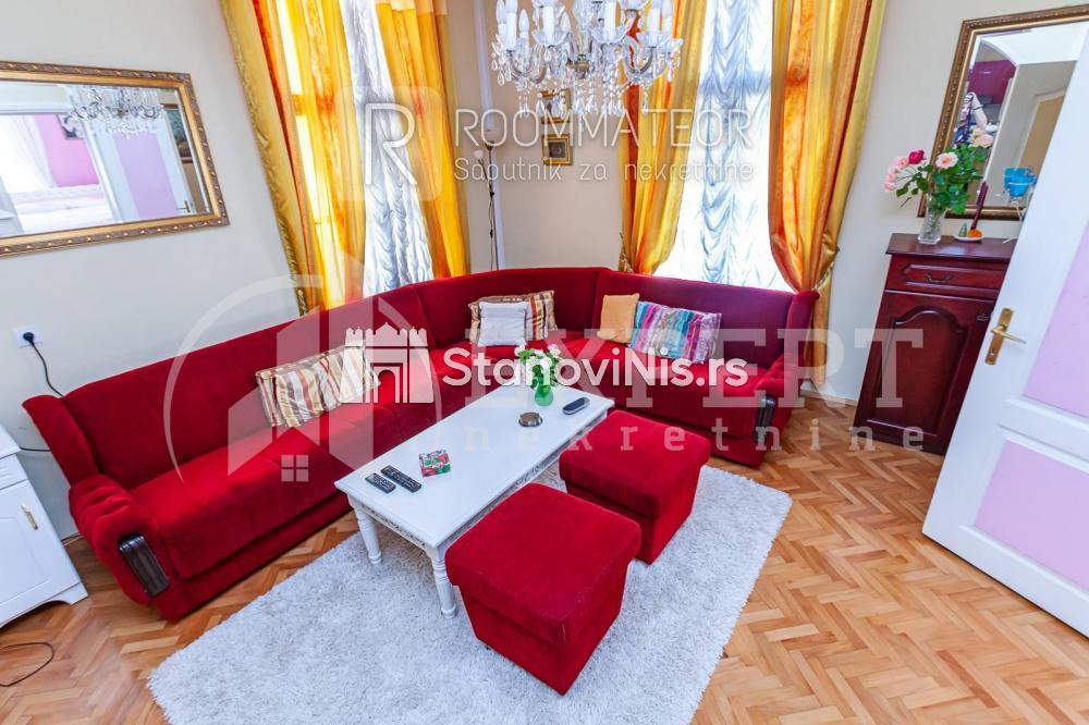 Slika 2 - Stan u zgradi, uknjižen, grejanje na struju, oglas ID p-011137