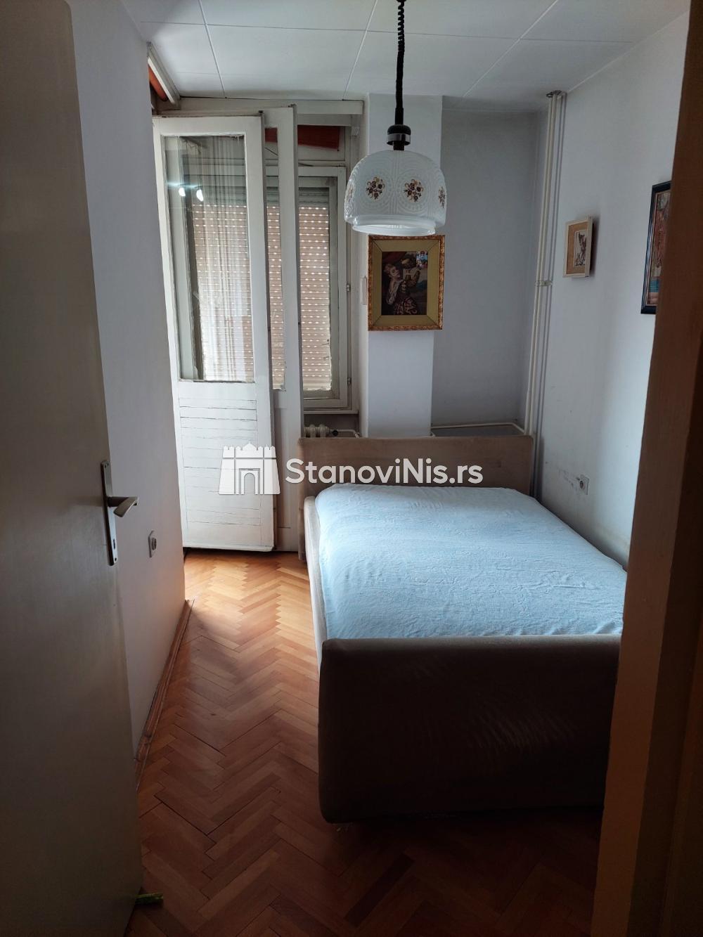 Slika 8 - Prodajemo stan na Bulevaru Nemanjića