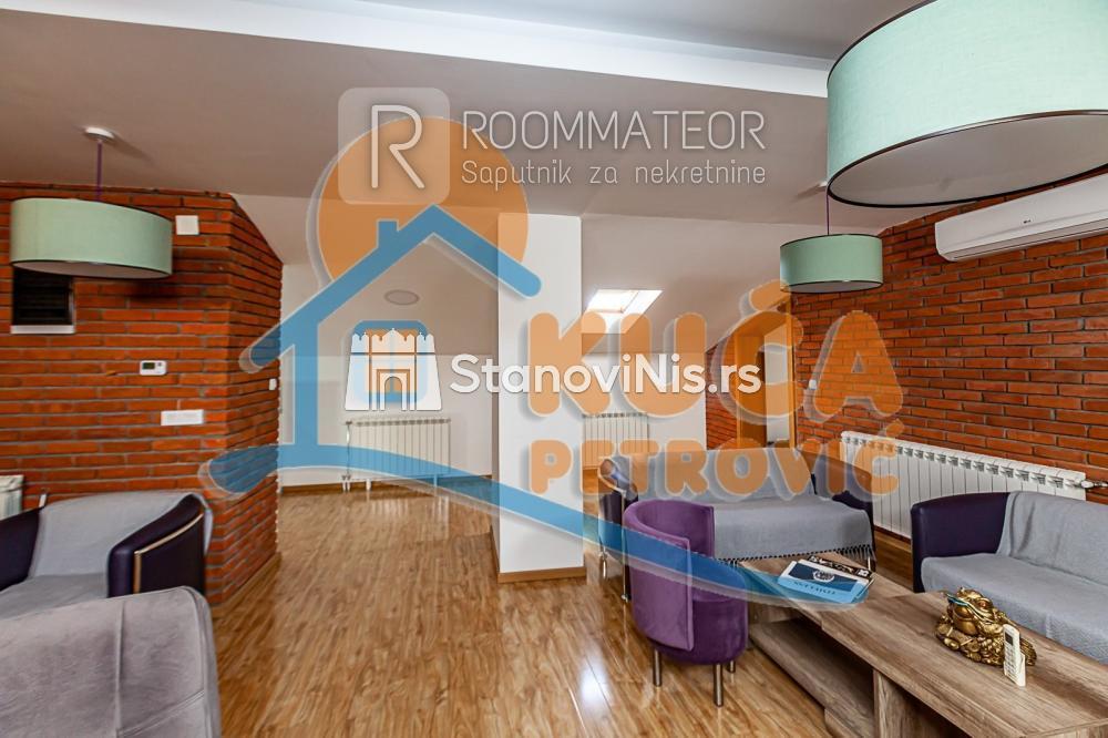 Slika 8 - Stan u zgradi, uknjižen, etažno grejanje, oglas ID p-011262