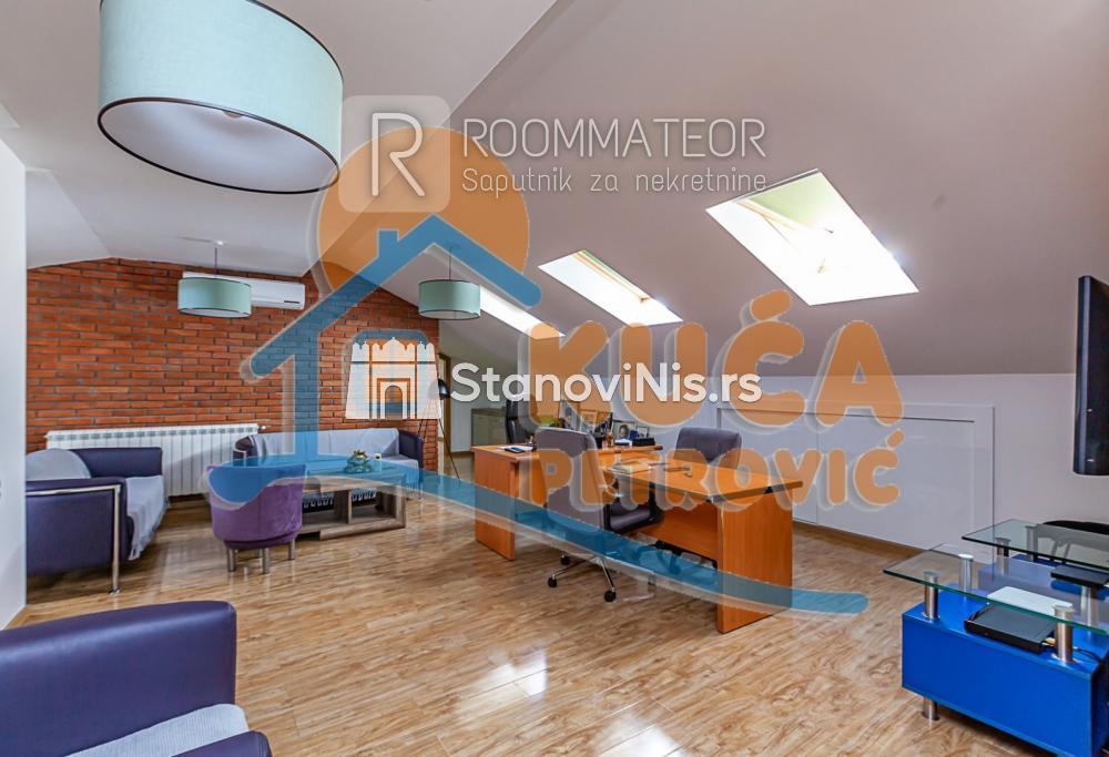 Slika 11 - Stan u zgradi, uknjižen, etažno grejanje, oglas ID p-011262