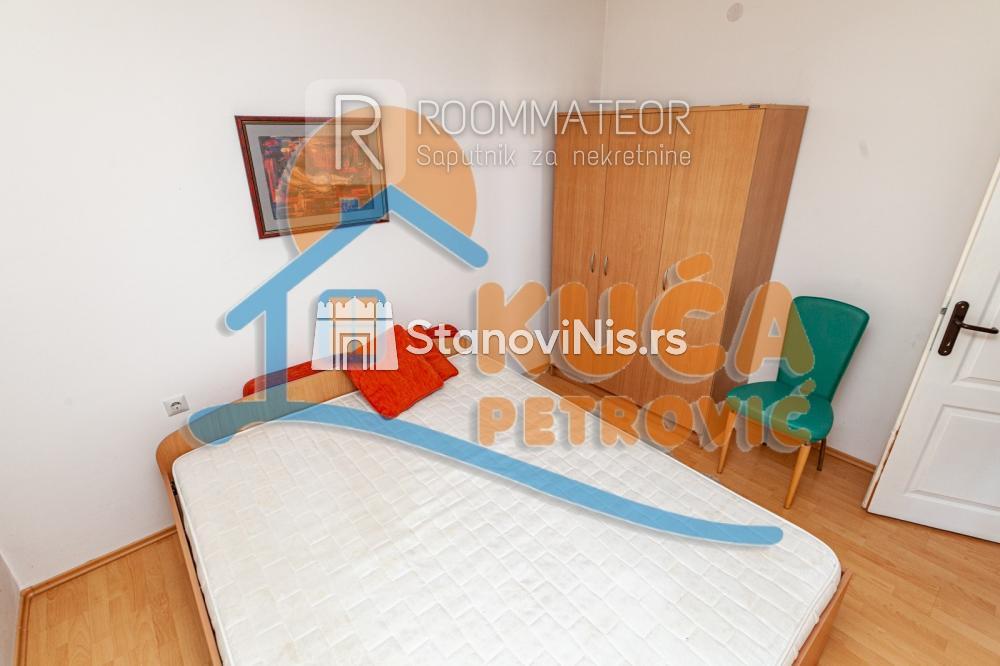 Slika 2 - Stan u zgradi, uknjižen, grejanje na struju, oglas ID p-011347