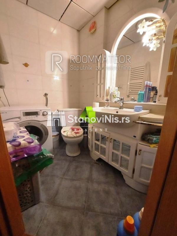 Slika 10 - Luksuzan porodičan troiposoban stan u centru ID#4836