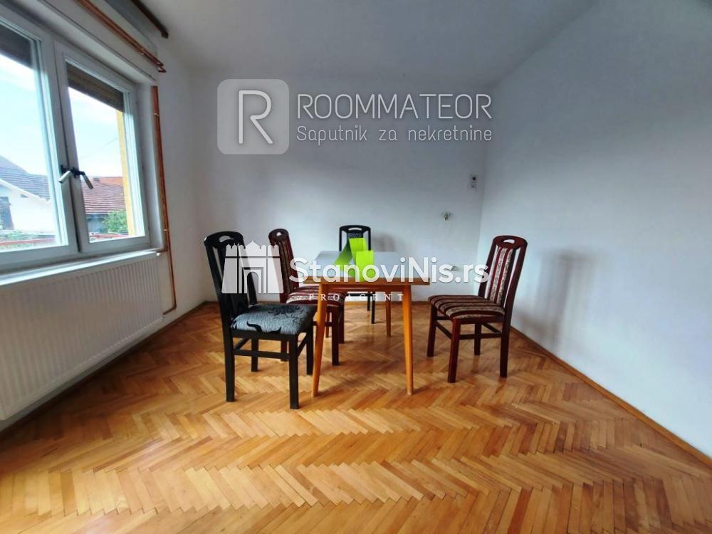 Slika 2 - Trosoban stan u kući u Duvaništu ID#4840