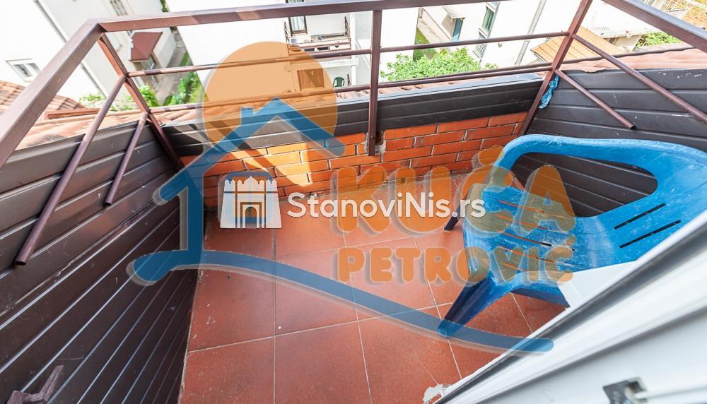 Slika 10 - Stan u zgradi, uknjižen, grejanje na struju, oglas ID p-03508