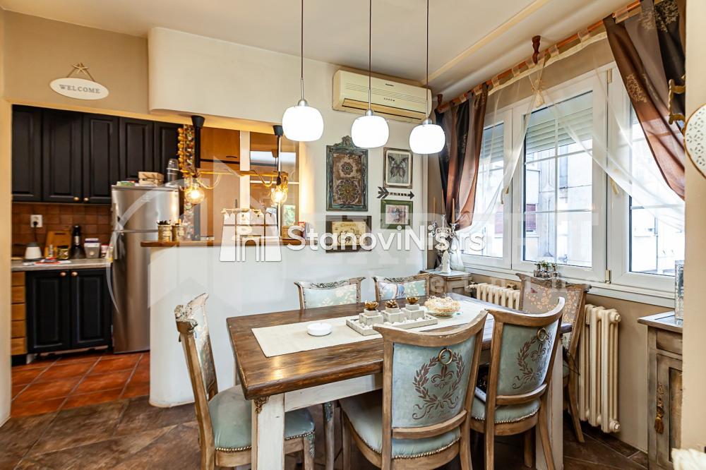 Slika 4 - Stan u zgradi, uknjižen, centralno grejanje, oglas ID p-011452