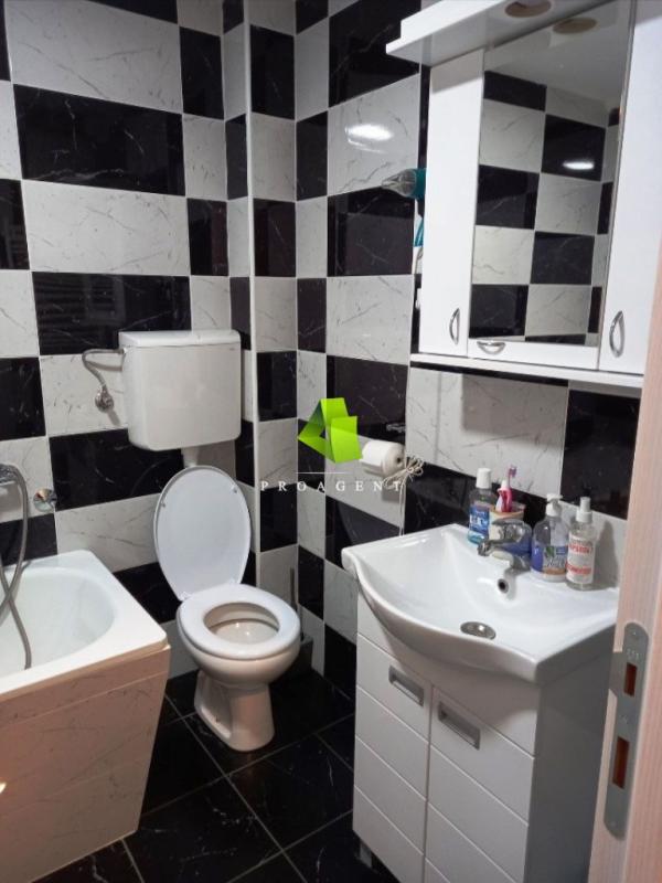 Slika 7 - Lep dvoiposoban stan sa stvarima, Pantelej ID#4931