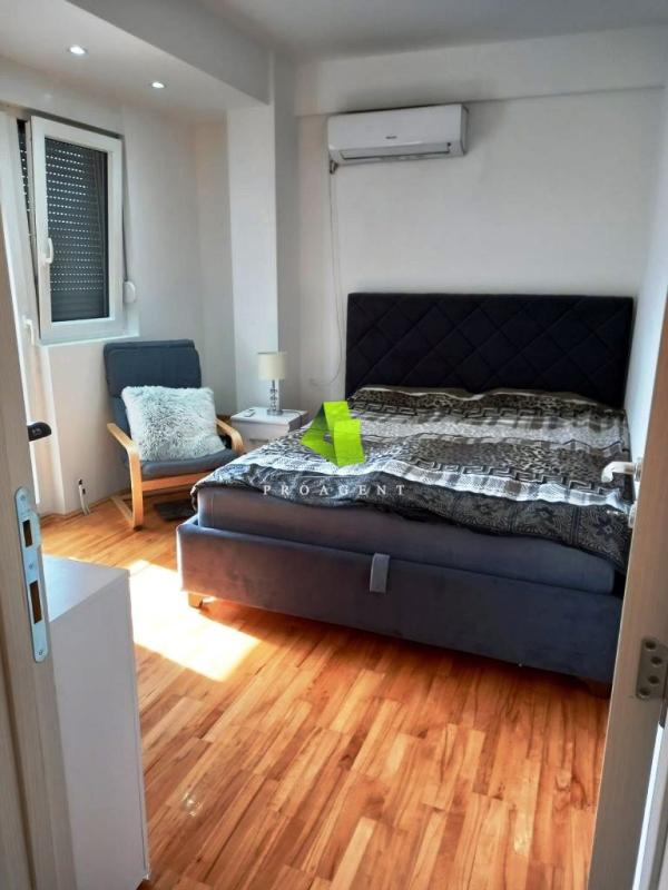 Slika 1 - Lep dvoiposoban stan sa stvarima, Pantelej ID#4931