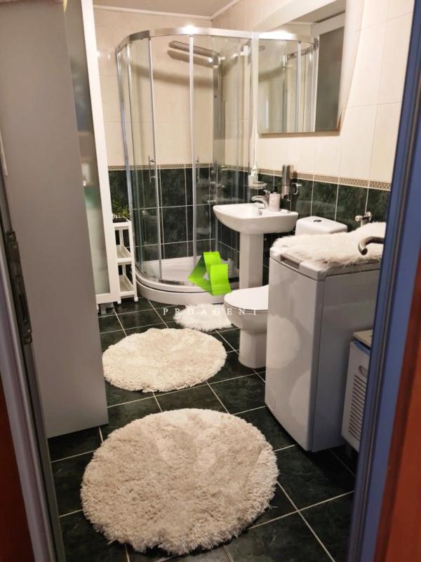 Slika 10 - Jedinstvena ponuda-troiposoban stan sa stvarima i parking mestom na odlično ID#4980