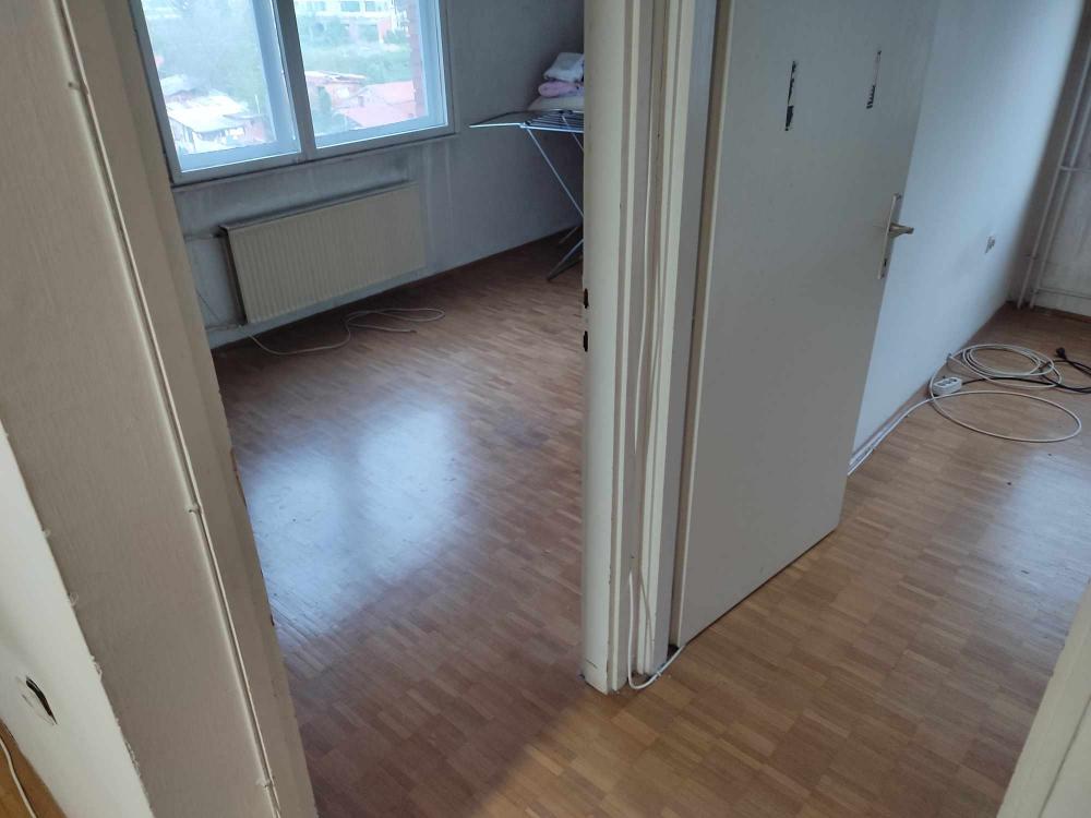 Slika 1 - Prodaja troiposobnog stana, Triglavska  Niš, terasa, lift