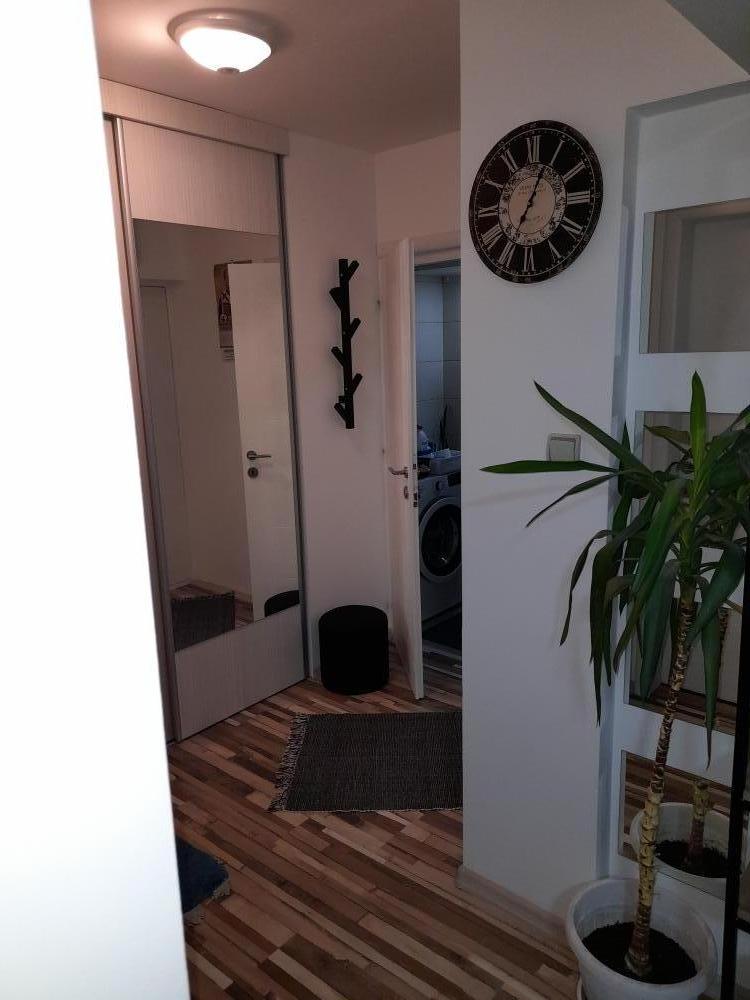 Slika 7 - Prodaja jednoiposobnog stana, Bulevar Nemanjića  Niš, terasa, lift