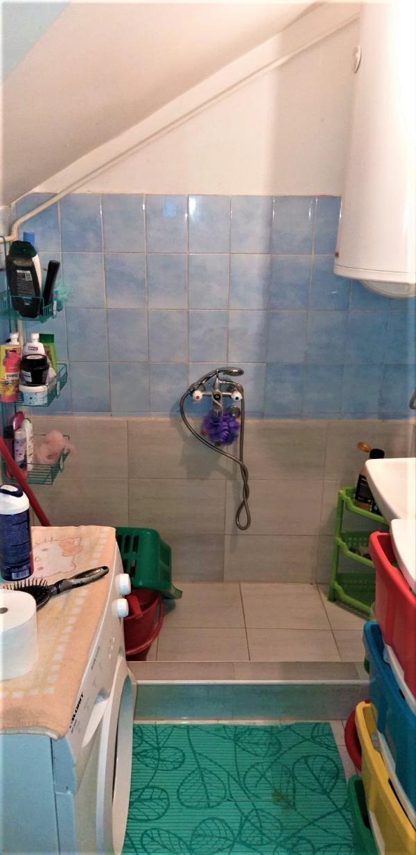 Slika 4 - HITNO PRODAJEM TROSOBAN STAN NA DURLANU