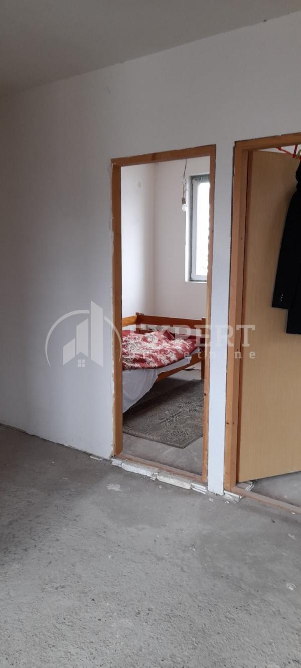 Slika 6 - Stan u zgradi, oglas ID p-07720