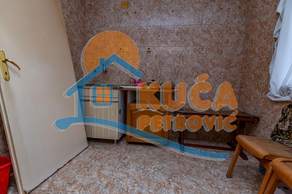 Slika 7 - Stan u zgradi, uknjižen, oglas ID p-012340