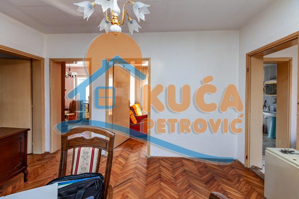 Slika 1 - Stan u zgradi, uknjižen, oglas ID p-012340