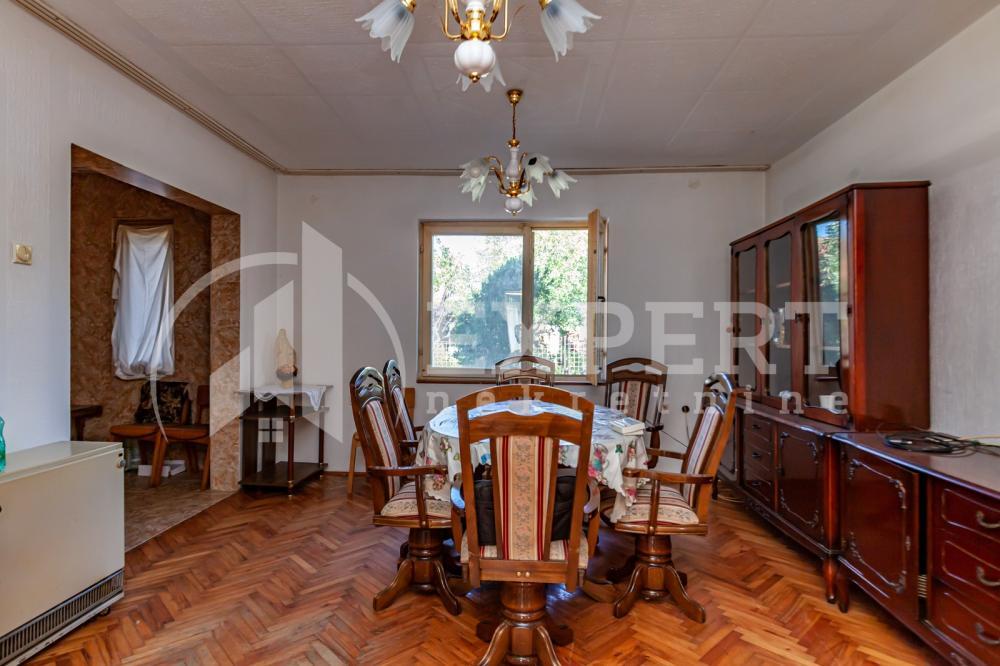 Glavna slika -Stan u zgradi, uknjižen, oglas ID p-012340