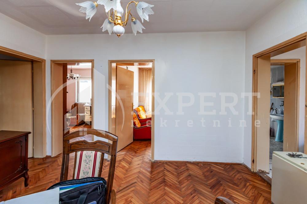 Slika 1 - Stan u zgradi, uknjižen, oglas ID p-012340