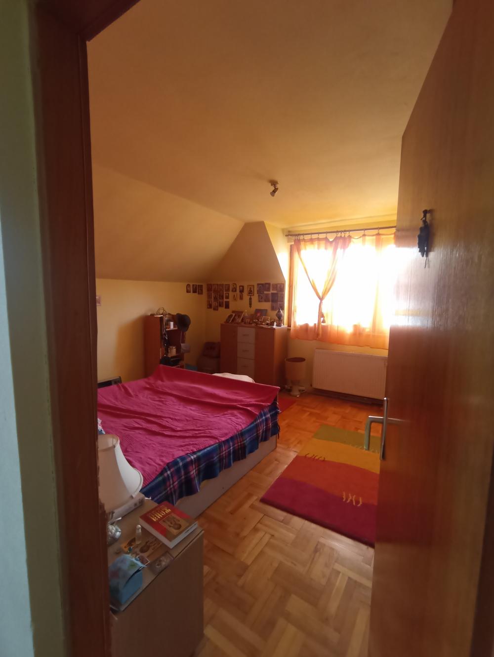 Slika 6 - Stan u Nišu park Svetog Save 