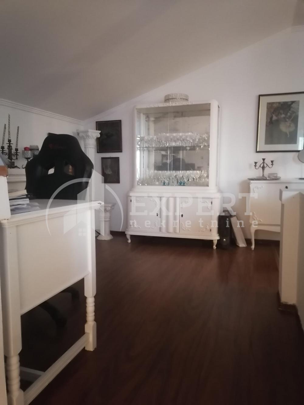 Slika 4 - Stan u zgradi, uknjižen, oglas ID p-012394