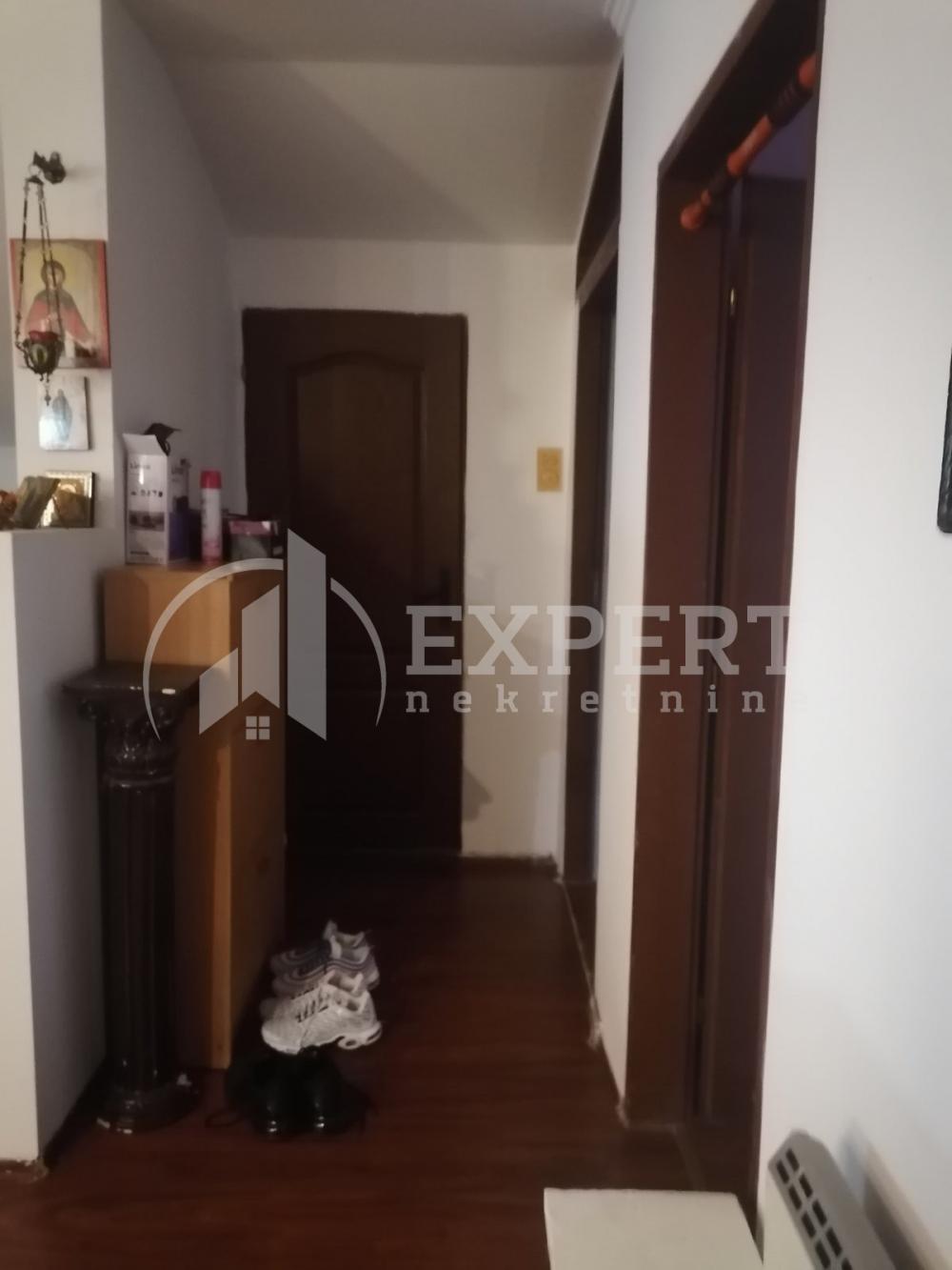 Slika 11 - Stan u zgradi, uknjižen, oglas ID p-012394