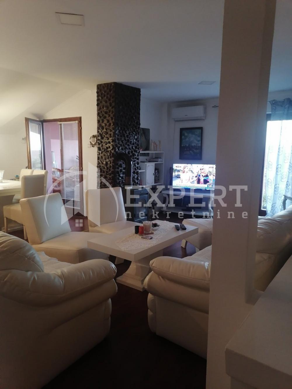 Slika 6 - Stan u zgradi, uknjižen, oglas ID p-012394