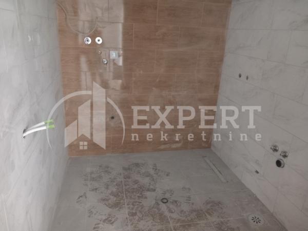 Slika 7 - Stan u zgradi, oglas ID p-011583